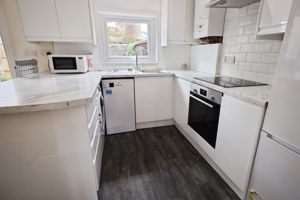 Photo 25- click for photo gallery